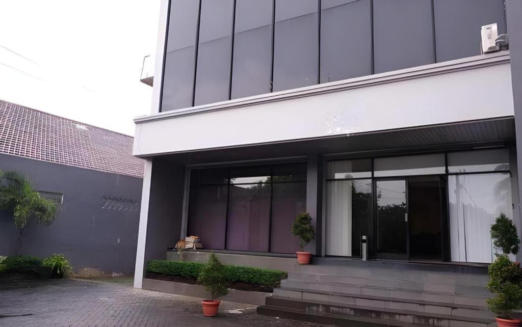 Resor Insumo Palace & 2*